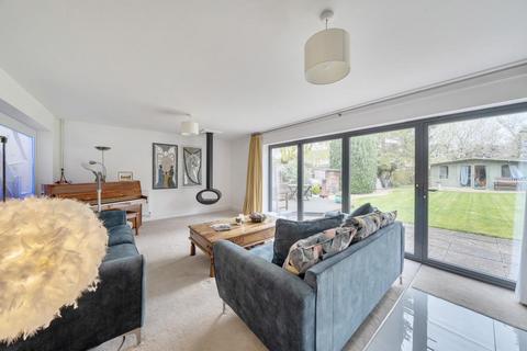 undefined, Henley Avenue,  Iffley,  OX4