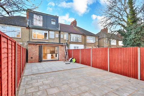 4 bedroom terraced house for sale, Burlington Road