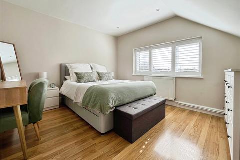 4 bedroom end of terrace house for sale, Eltham Palace Road, London SE9