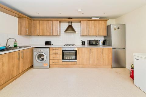 undefined, Rathlin Road, Crawley