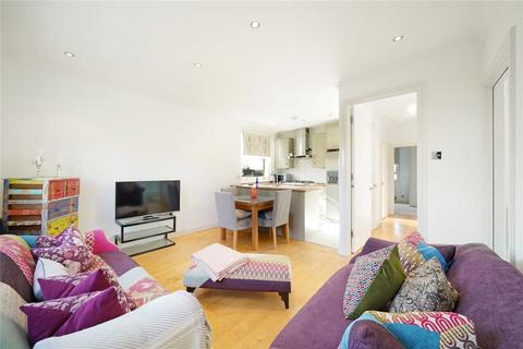 2 bedroom apartment for sale, North Villas, London, NW1