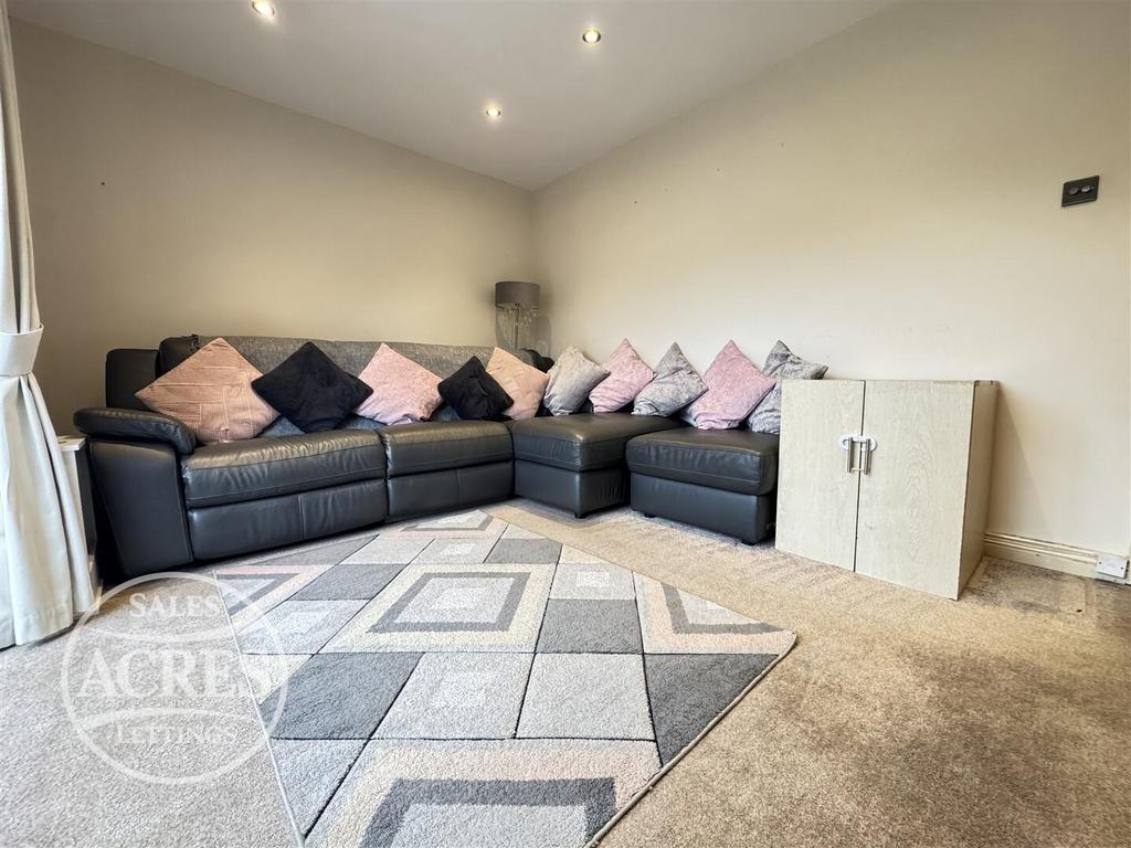 House in Birmingham - View 3
