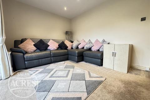 2 bedroom semi-detached house for sale, Lingfield Avenue, Great Barr, Birmingham