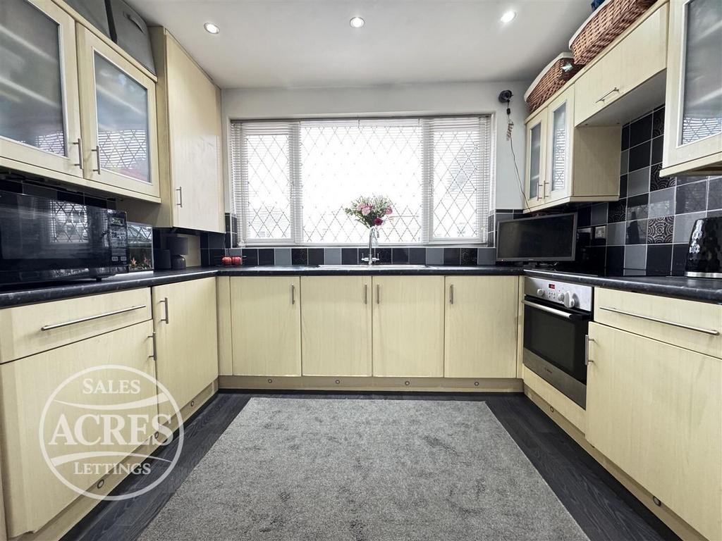 House in Birmingham - View 5
