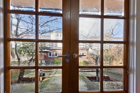 undefined, Apartment 1- 5 264 Hampton Road Ilford IG1 1PN