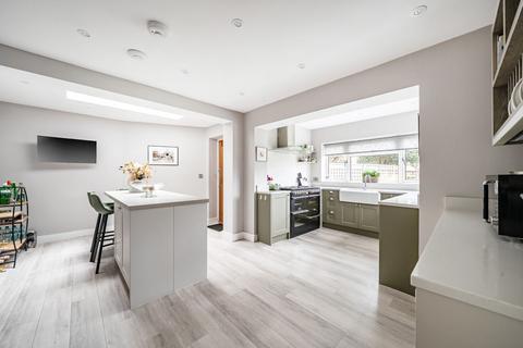 undefined, Wychwood Walk, Craigweil, PO21