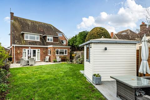 undefined, Wychwood Walk, Craigweil, PO21