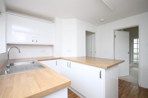 4 bedroom detached house to rent, BARN MEADOW LANE, GREAT BOOKHAM, KT23