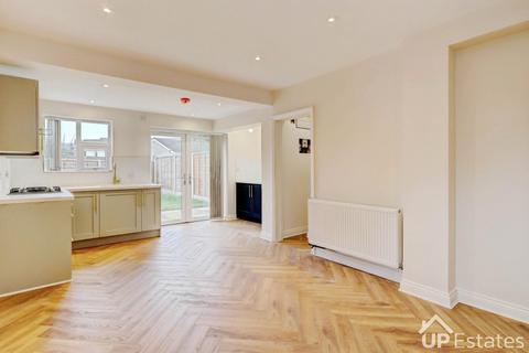 2 bedroom semi-detached bungalow for sale, Newbold Close, Binley, Coventry