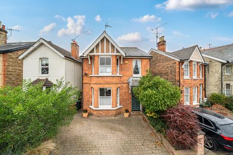 4 bedroom house for sale, Fengates Road, Redhill, RH1