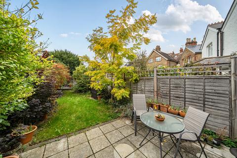 4 bedroom house for sale, Fengates Road, Redhill, RH1
