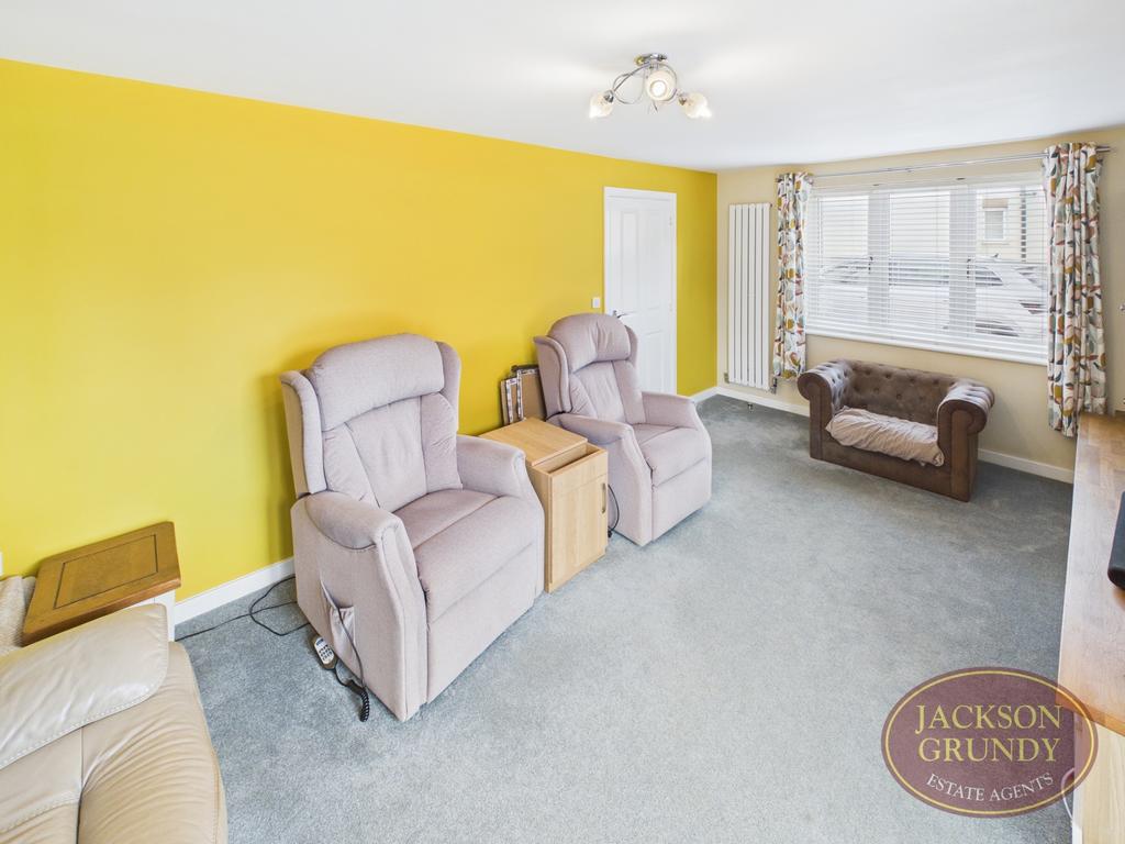 2 Garner Close