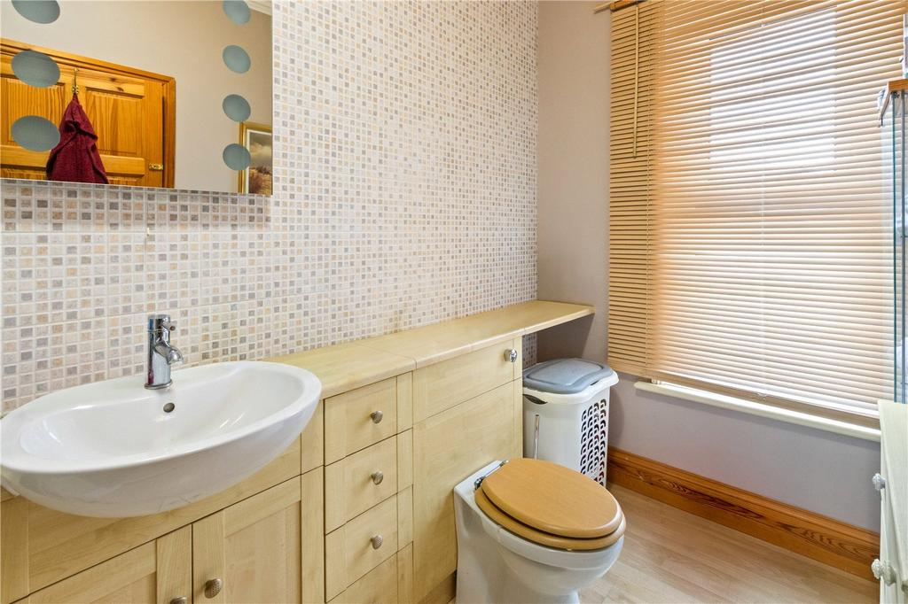 Ensuite