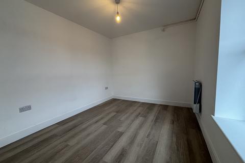 1 bedroom flat to rent, Quarry Hill Road, Tonbridge, TN9