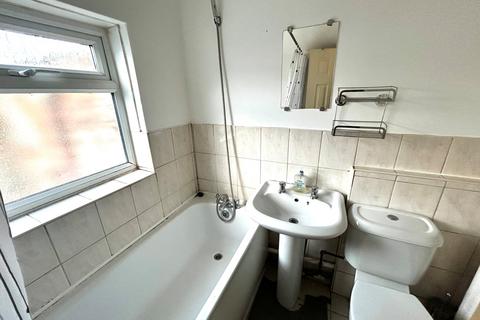 undefined, Long Street, Burton-on-Trent, DE15