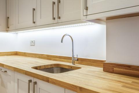 3 bedroom house for sale, Reigate Hill, Reigate, RH2
