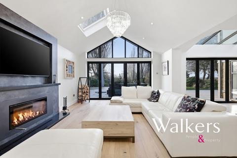 5 bedroom detached house for sale, Mountnessing Road, Billericay
