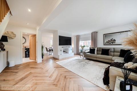 5 bedroom detached house for sale, Laurels Drive, Littleborough, Greater Manchester, OL15