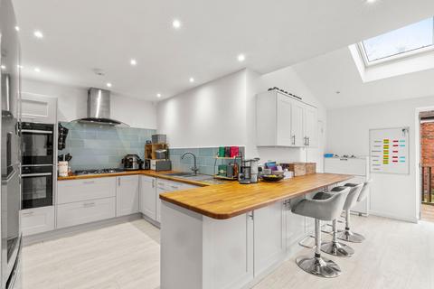 4 bedroom semi-detached house for sale, New Road, Princes Risborough HP27