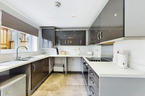 undefined, Sneyd Wood Road, Gloucestershire, GL14