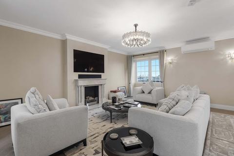 undefined, St. Johns Wood Road, London