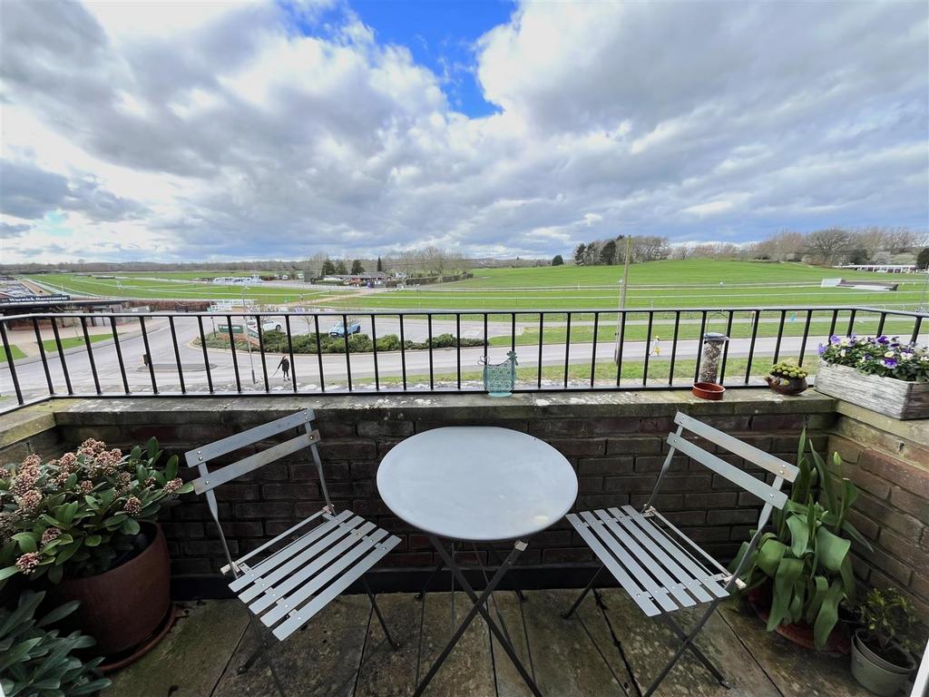 Balcony1.JPG