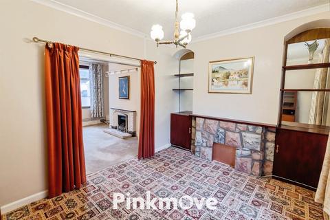 4 bedroom terraced house for sale, Trafalgar Street, Newport NP11