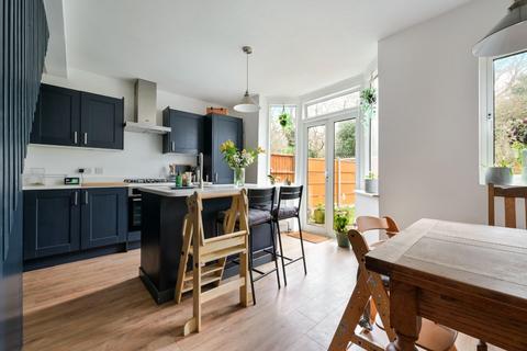 undefined, Rollesby Road, Chessington