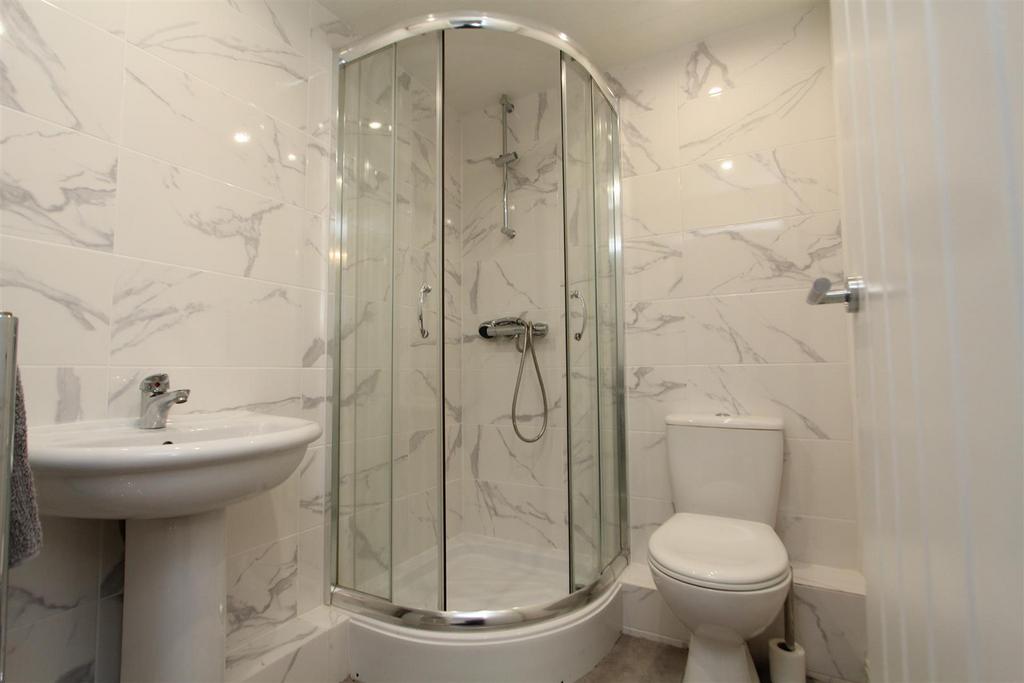 Shower room.JPG