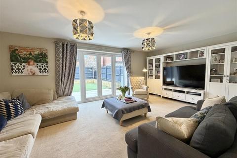 4 bedroom detached house for sale, 18 Murrell Way, Shrewsbury, SY2 6FL