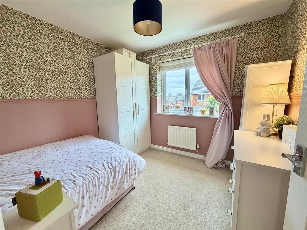 18 Murrell Way-12.jpg