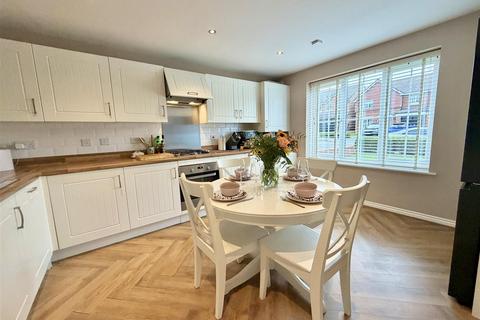 4 bedroom detached house for sale, 18 Murrell Way, Shrewsbury, SY2 6FL