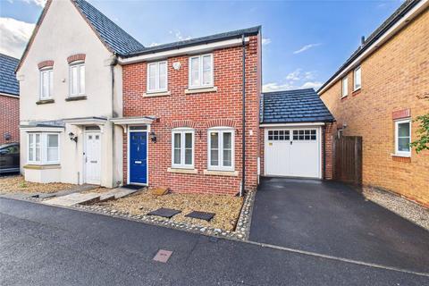undefined, Goddards Close, Farnborough, Hampshire, GU14