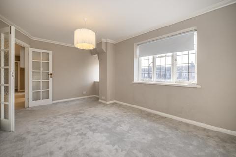 1 bedroom flat for sale, Portsmouth Road, London, SW15