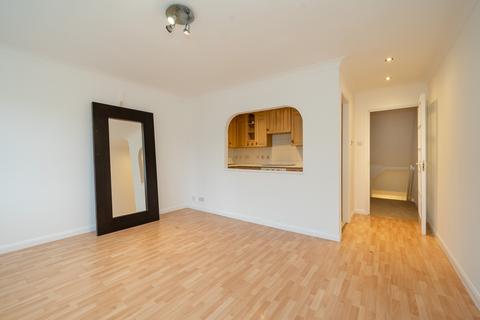 2 bedroom flat for sale, British Grove South, London, W4