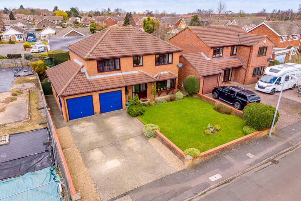 12 Pear Tree Road (Frampton)-1