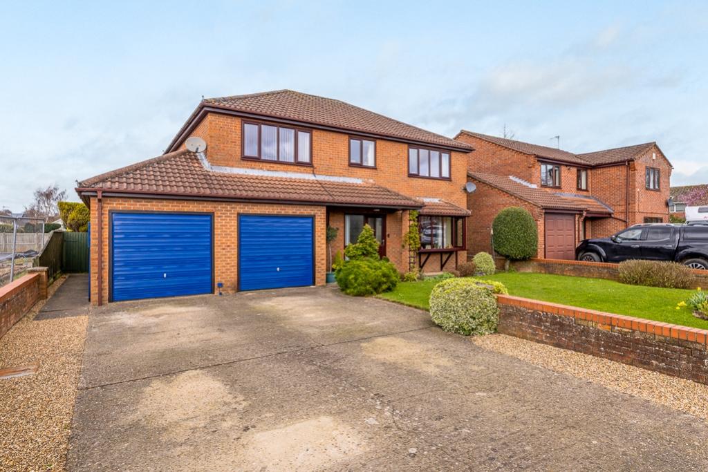 12 Pear Tree Road (Frampton)-6