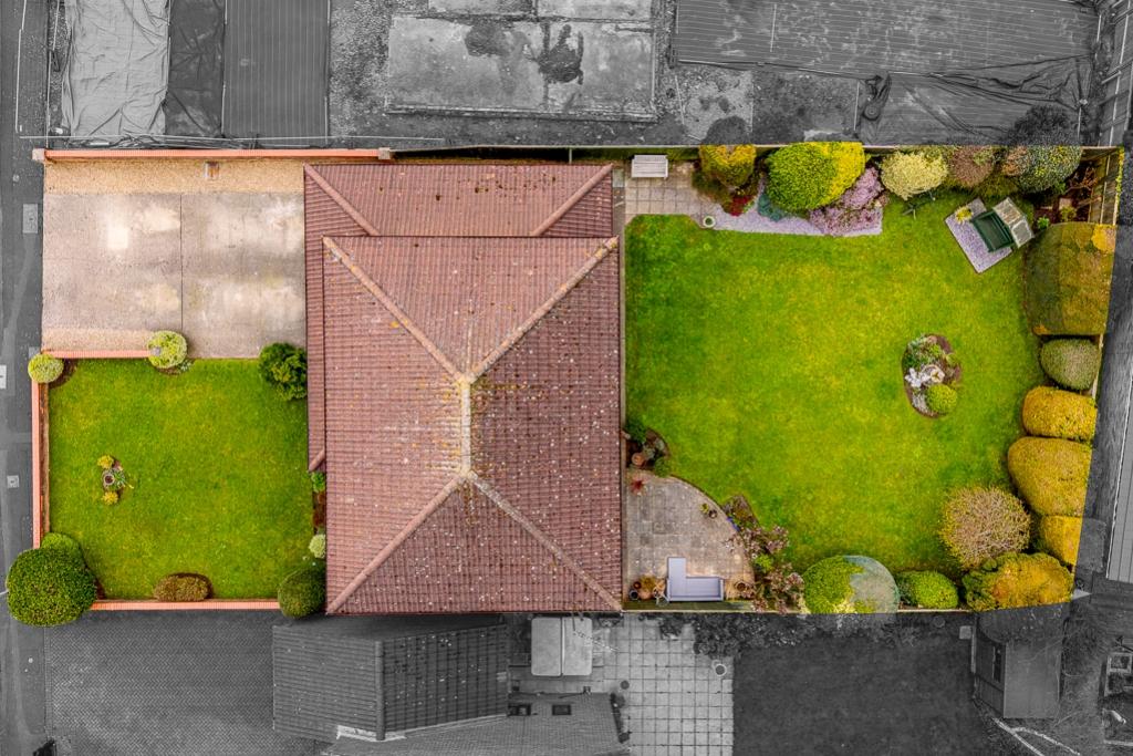 12 Pear Tree Road (Frampton)-4