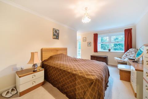 undefined, Harestone Valley Road, Caterham, CR3