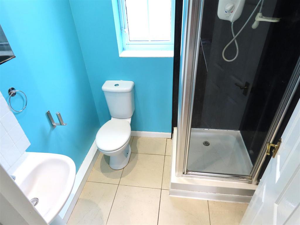 En suite shower room