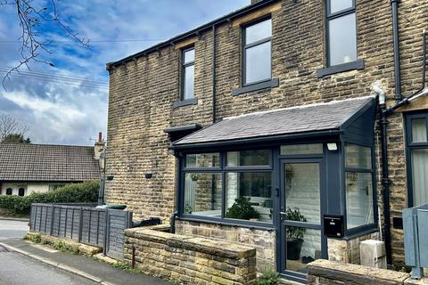 3 bedroom end of terrace house for sale, High Spring Road, Thwaites Brow, Keighley, BD21