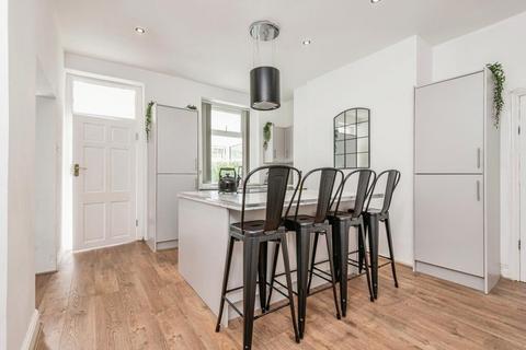3 bedroom end of terrace house for sale, High Spring Road, Thwaites Brow, Keighley, BD21