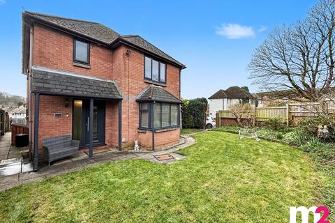 3 bedroom detached house for sale, Chepstow Road, Newport NP19