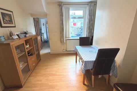 undefined, Andrews Road, Cardiff