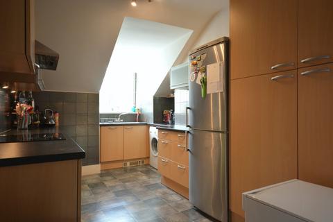 2 bedroom flat to rent, Upper Grosvenor Road, Tunbridge Wells