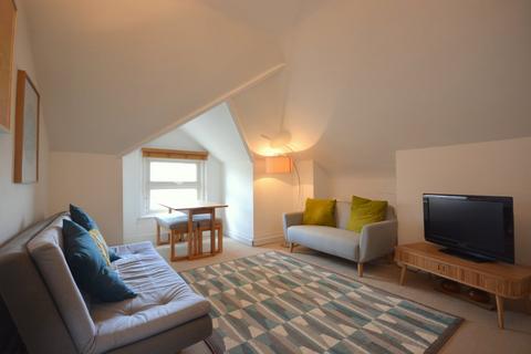 2 bedroom flat to rent, Upper Grosvenor Road, Tunbridge Wells