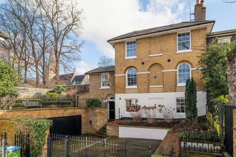 Georgette Place, London, SE10