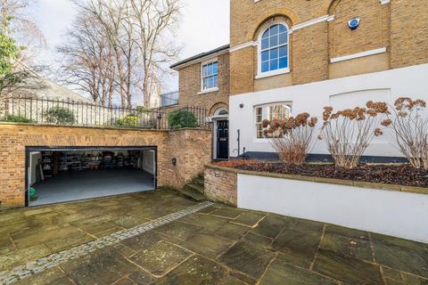 undefined, Georgette Place, London, SE10