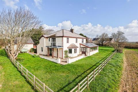 4 bedroom detached house for sale, Gileston Road, Gileston, Vale Of Glamorgan, CF62 4HU