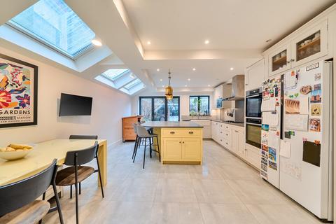 Beltran Road, London, SW6